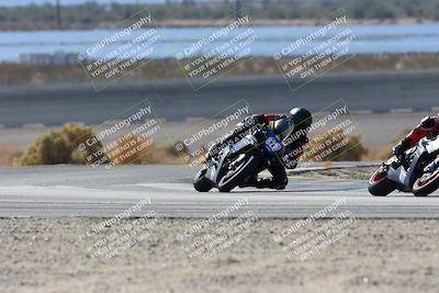 media/Nov-16-2025-Race Pace (Sun) [[8c5fa54630]]/Verified Riders/3-Turn 14 (1045am)/